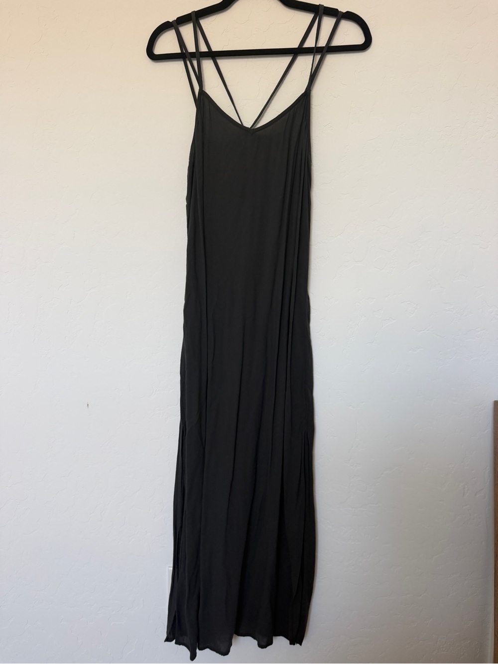 Aerie Dark Gray/Black Strappy Maxi Dress | XS